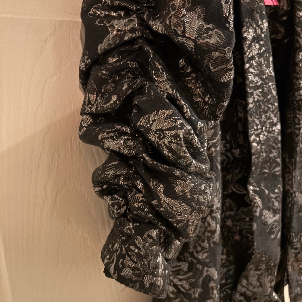 Betsey Johnson Black and Silver Floral Blazer - Picture 4 of 5